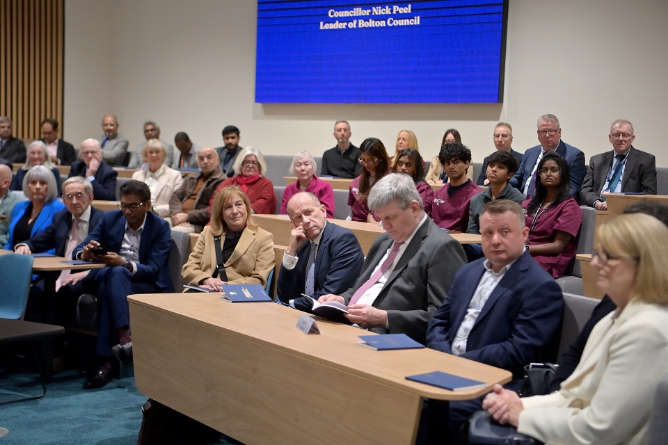 Double celebration as University of Greater Manchester’s £40m Institute of Medical Sciences officially opened in 200th anniversary year
