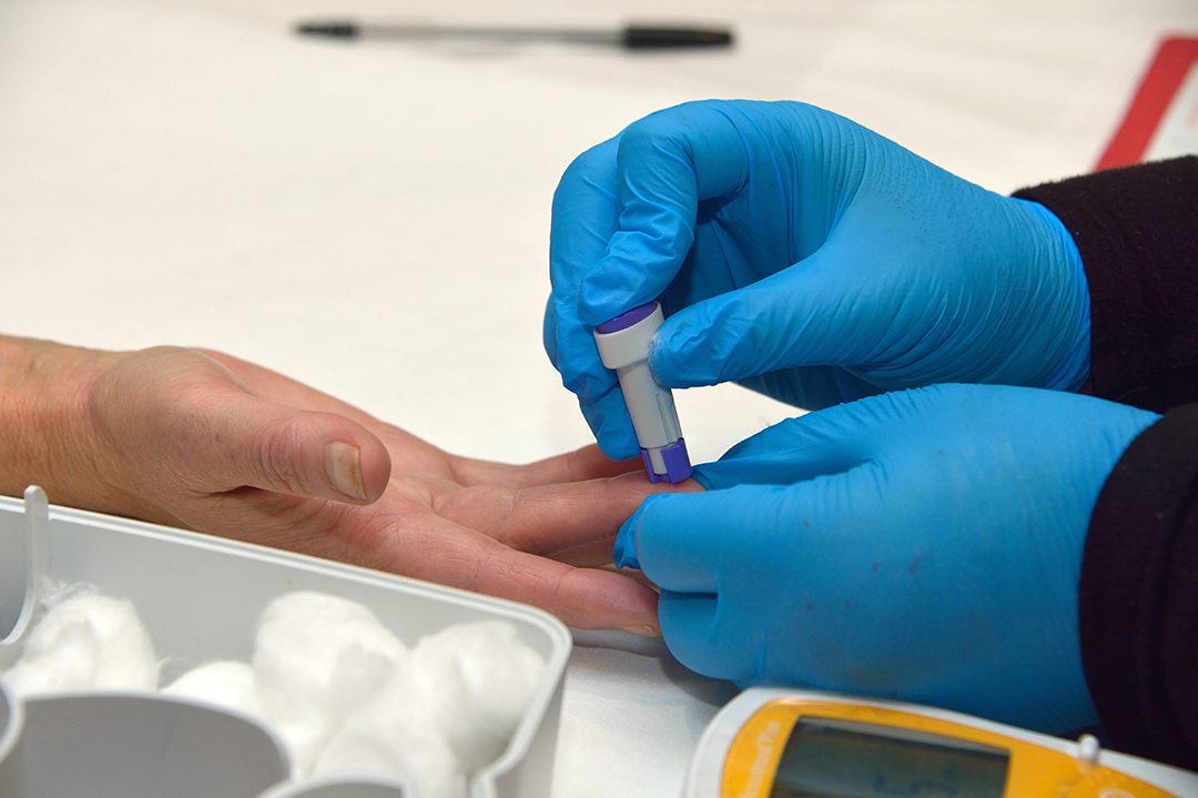 Why should you become a qualified nurse?
